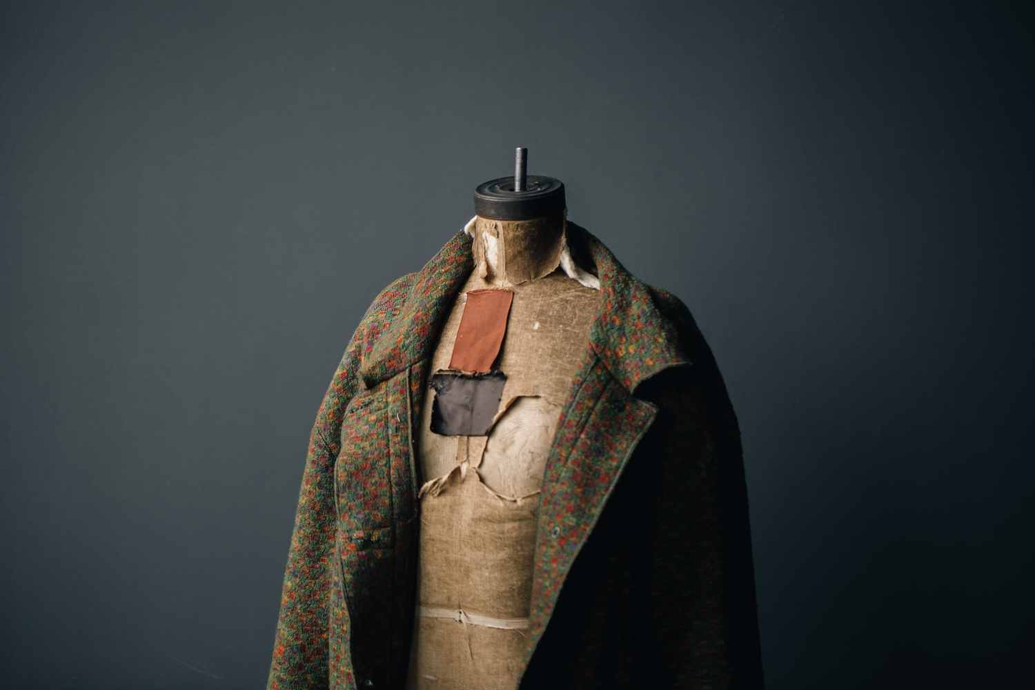 indie-rebelia-image-of-slow-fashion-coat-on-sewing-form